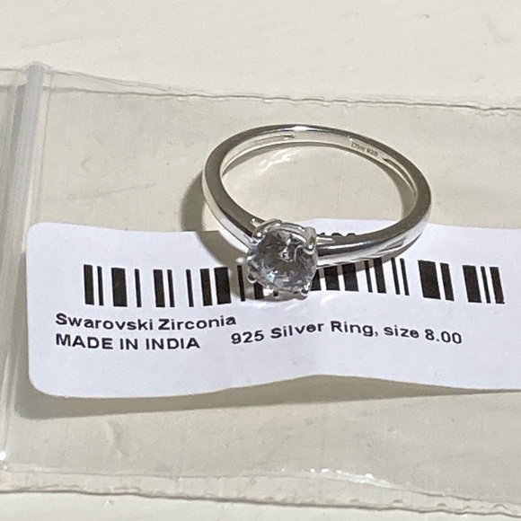 Swarovski Cubic Zirconia and Sterling Silver Solitaire Ring - Picture 5 of 10